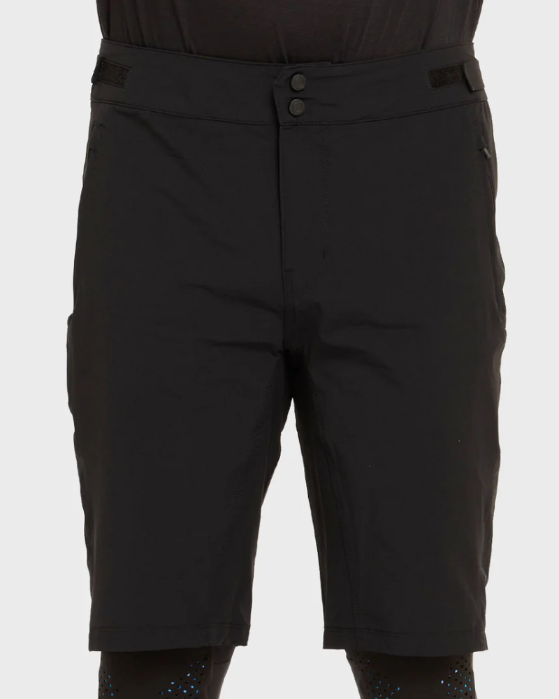 Dharco Mens Trail Shorts | Black