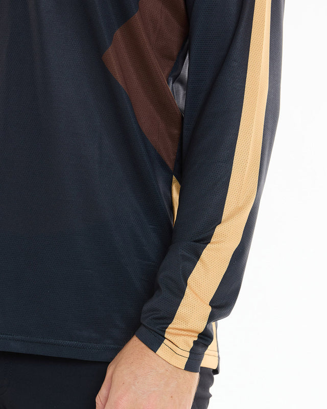 Dharco Mens Race Jersey | Kingswood, L